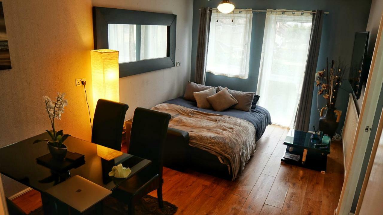 North London Apartment - Edmonton Exteriör bild